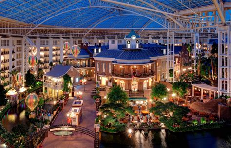 Gaylord opryland resort & convention center photos - 2800 Opryland Dr, Nashville, TN 37214. Opened in 1977 on Thanksgiving day, the Gaylord Opryland Resort is one of Nashville, Tennessee's most luxurious hotels, with plenty of shops, restaurants, and activities to enjoy. But opulence and entertainment are not all there is to look forward to in this nine-acre resort. 